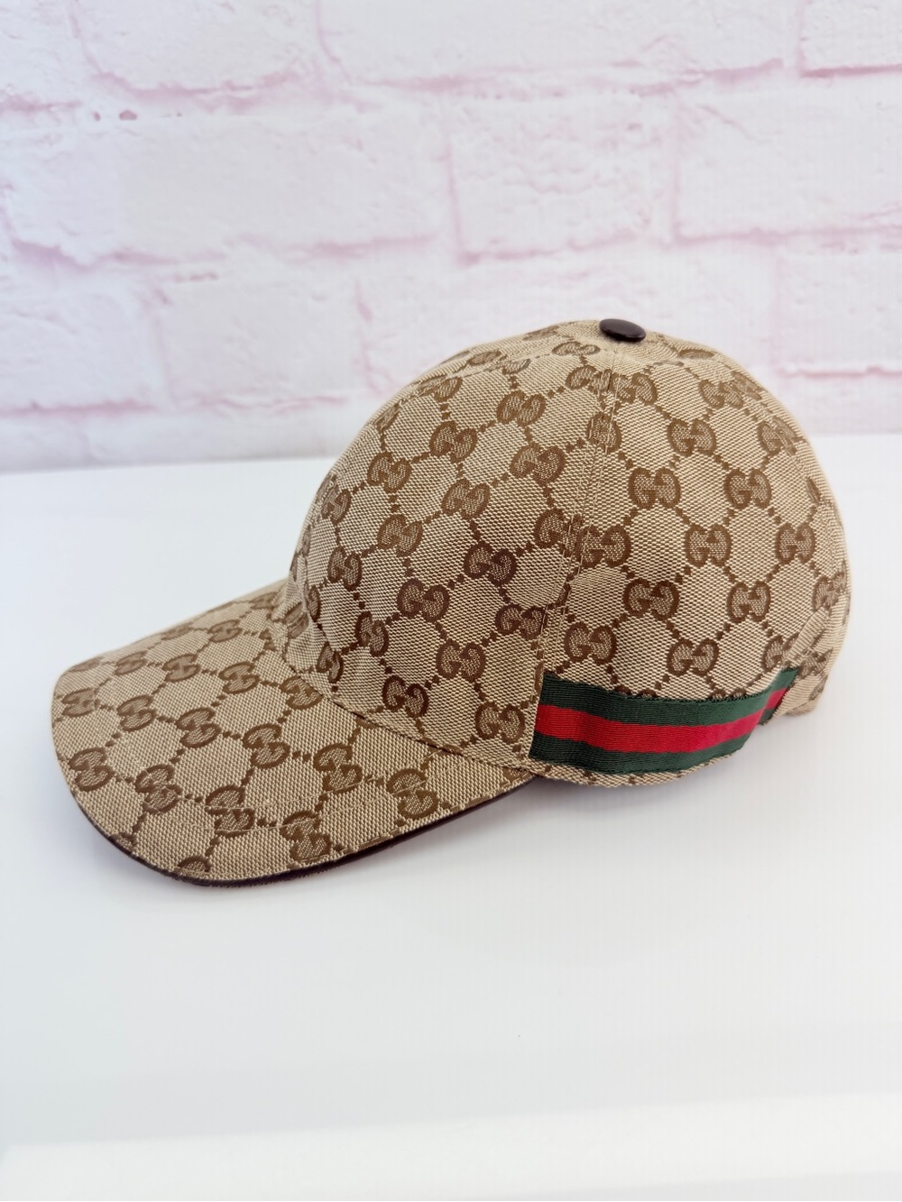 Authentic Gucci Classic Web GG Khaki Monogram Cap Hat medium